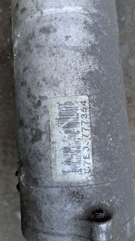 2007 LEXUS LS460 8cyl Gasoline 4.6 STEERING GEAR RACK - 240440 — photo 4