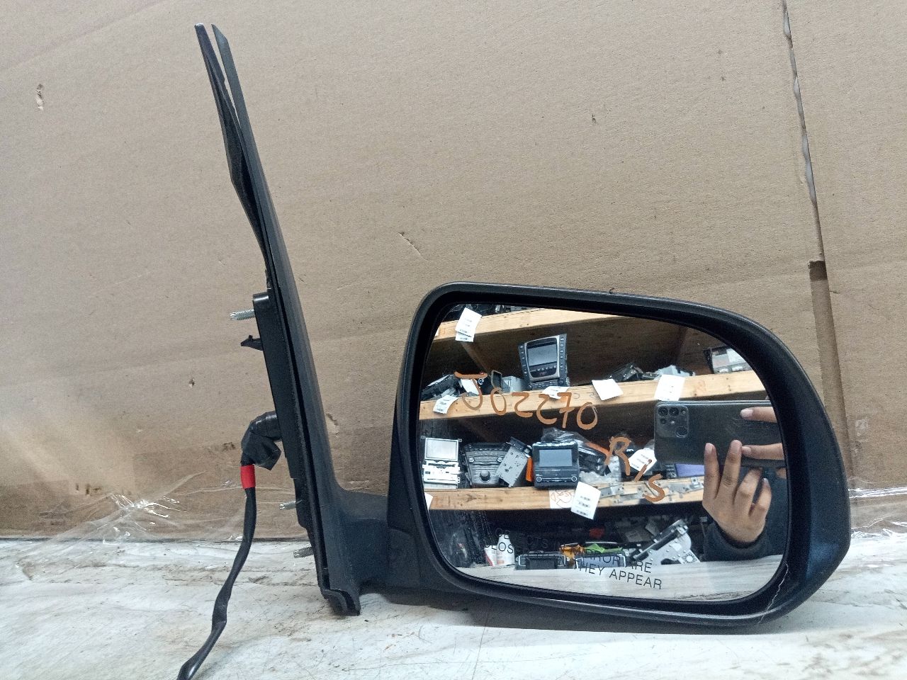 2011 TOYOTA SIENNA 6cyl Gasoline 3.5 Right SIDE VIEW MIRROR - 240469 — photo 1