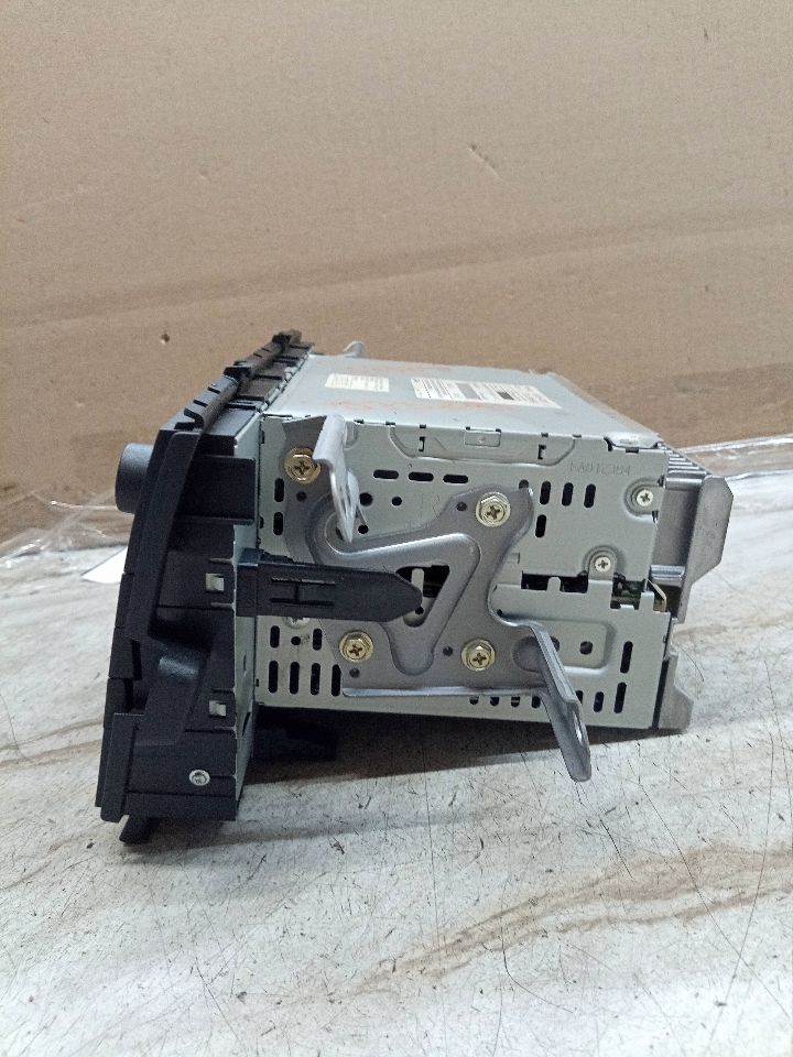 2011 TOYOTA PRIUS 4cyl Hybrid 1.8 Radio Audio - 240517 — photo 4