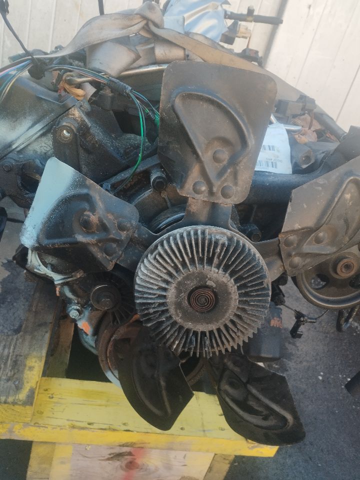 2006 JEEP COMMANDER 8cyl Gasoline 4.7 ENGINE ASSEMBLY - 240557 — photo 7