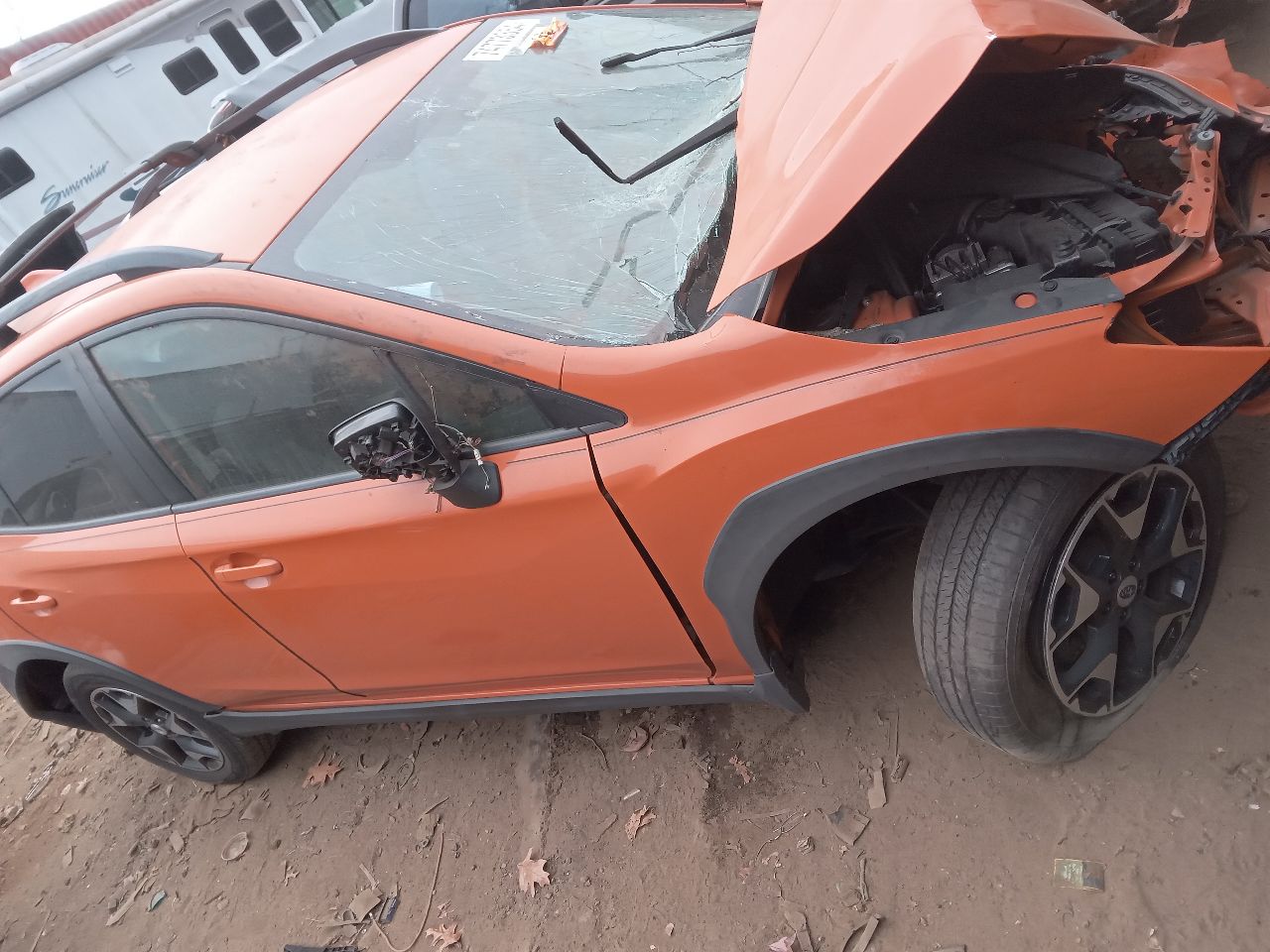 2018 SUBARU XV CROSSTREK 2.0L 4cyl Gasoline VVT Decklid  Tailgate - 240568 — photo 3