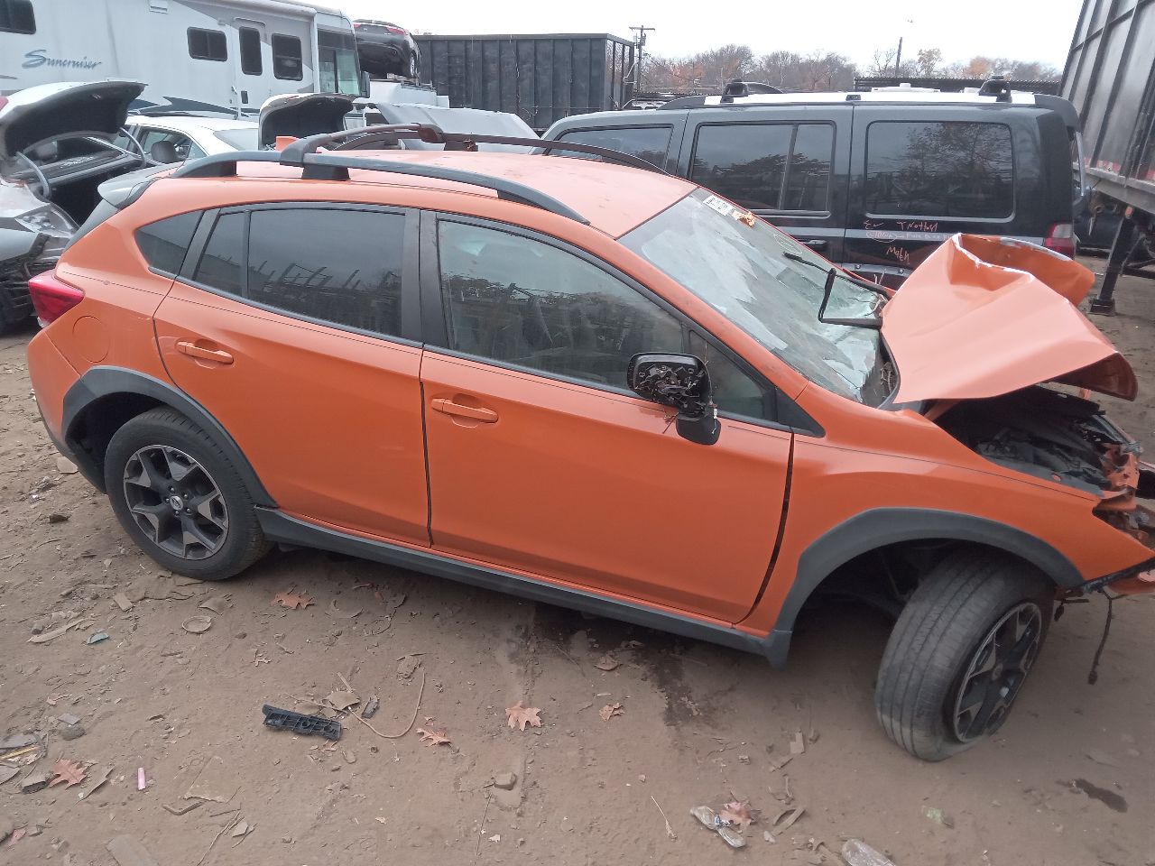 2018 SUBARU XV CROSSTREK 2.0L 4cyl Gasoline VVT Decklid  Tailgate - 240568 — photo 4