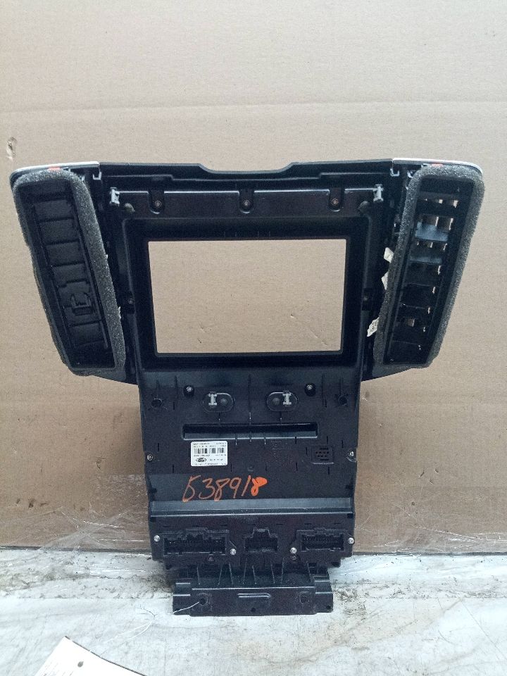 2019 FORD EDGE 2.7L 6cyl Turbo Gasoline Radio Audio - 241018 — photo 2