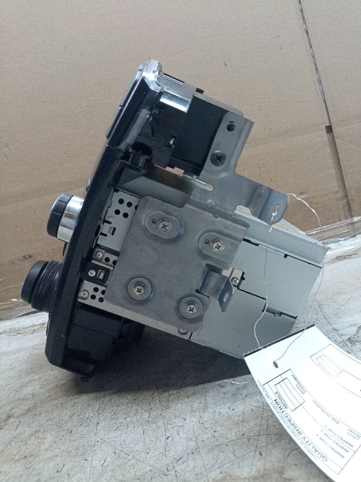 2011 ACURA MDX 3.7L 6cyl Gasoline VVT Radio Audio - 241172 — photo 2