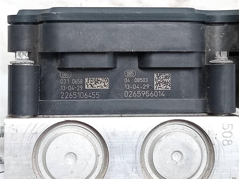 2014 TOYOTA CAMRY Anti-lock Brake Pts - 24134 — photo 7