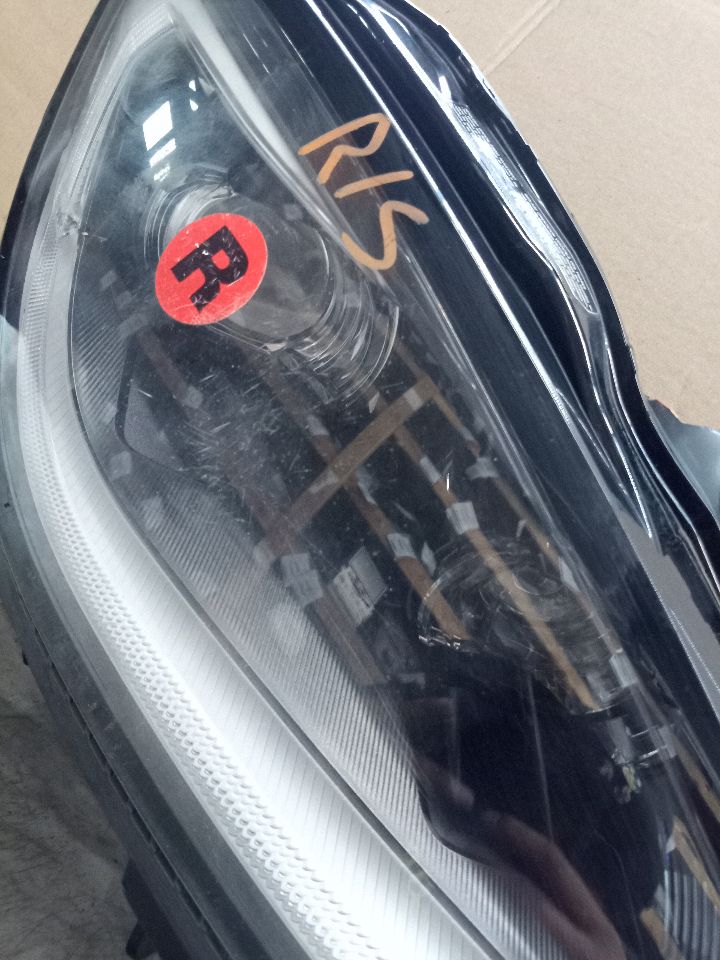 2022 SUBARU BR-Z Right HEADLAMP ASSEMBLY - 241502 — photo 2