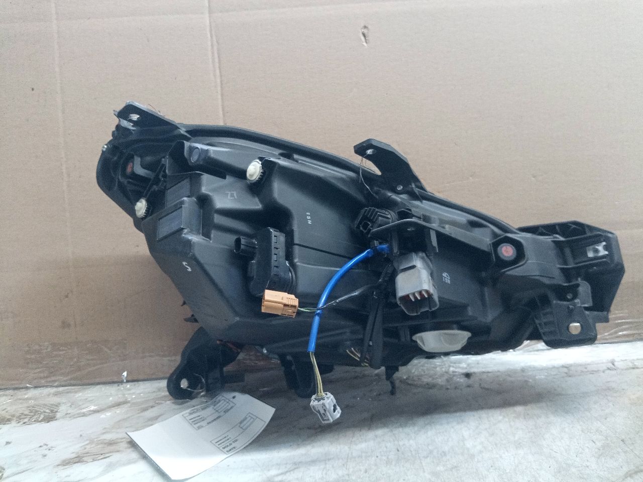 2022 SUBARU BR-Z Left HEADLAMP ASSEMBLY - 241516 — photo 4