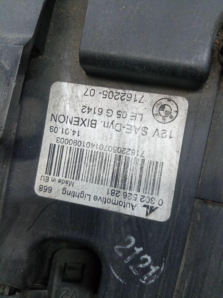 2009 BMW X3 6cyl Gasoline 3.0 Left HEADLAMP ASSEMBLY - 241577 — photo 5