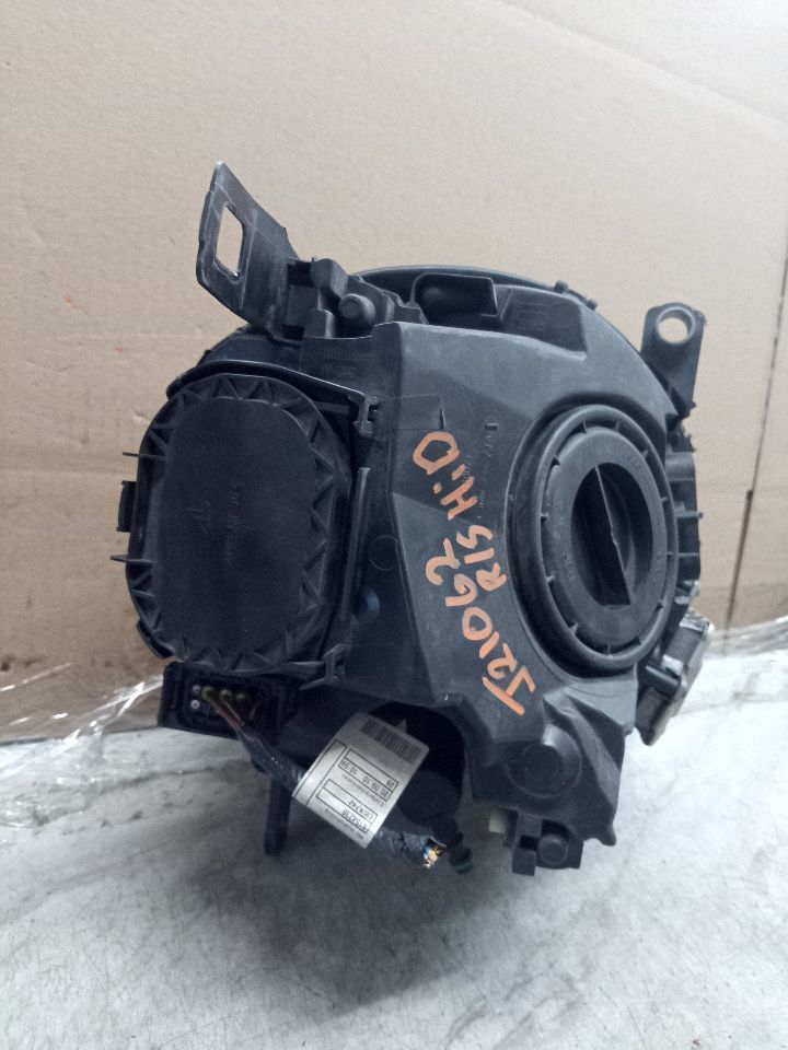 2011 MINI COOPER COOPER 4cyl Gasoline Turbo 1.6 Right HEADLAMP ASSEMBLY - 241578 — photo 6