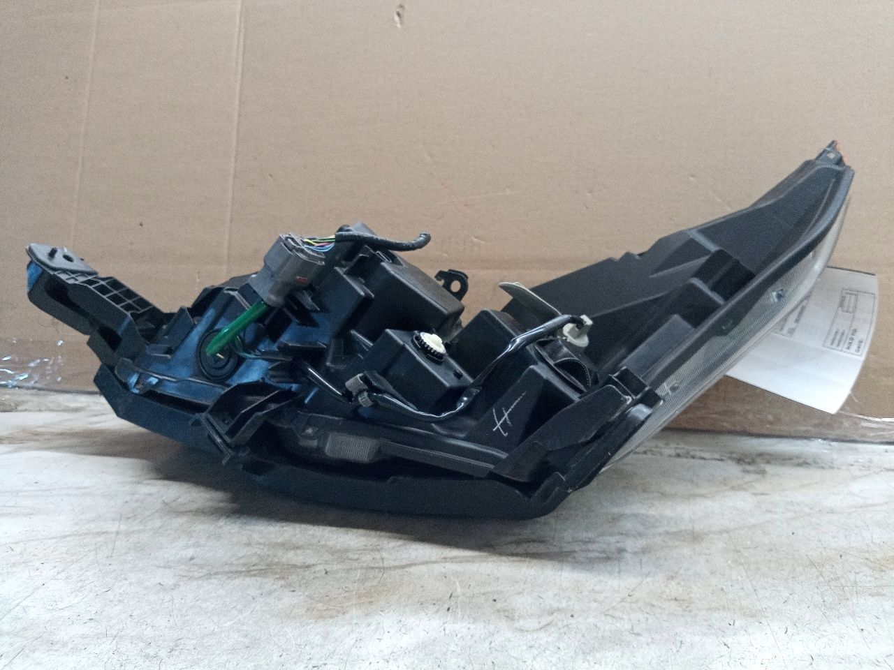 2020 SUBARU LEGACY Right HEADLAMP ASSEMBLY - 241713 — photo 5