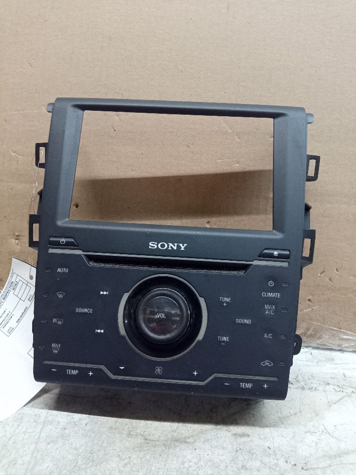 2013 FORD FUSION 4cyl Gasoline Turbo 2.0 Radio Audio - 241745 — photo 1