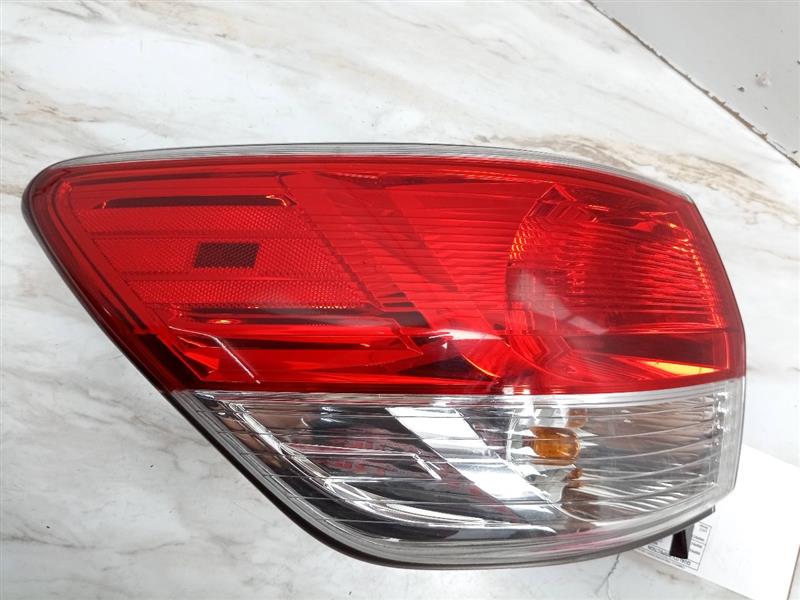 2013 NISSAN PATHFINDER 6cyl Gasoline 3.5 Left TAIL LAMP - 24178 — photo 1