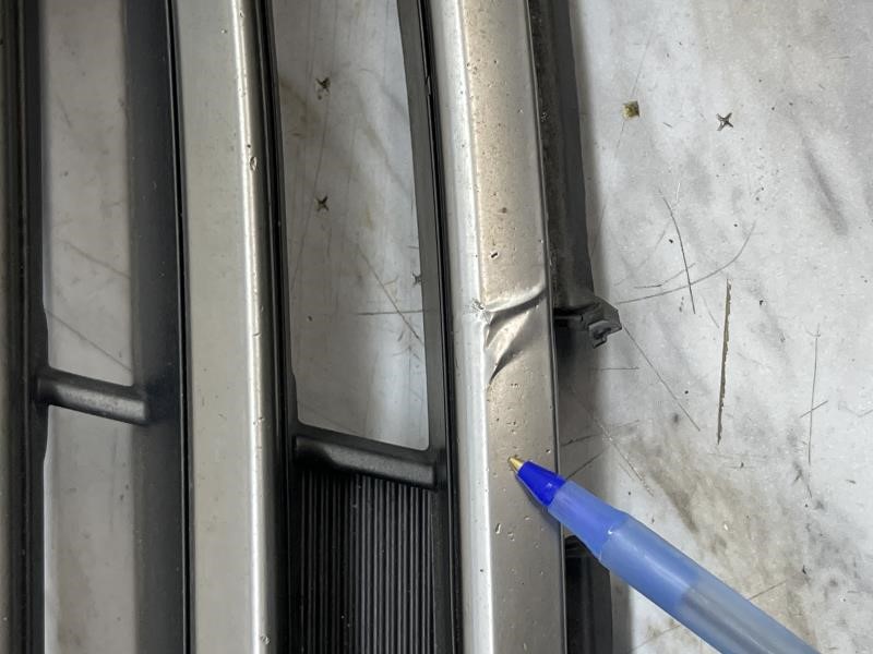 2015 HYUNDAI SONATA GRILLE - 2419 — photo 3