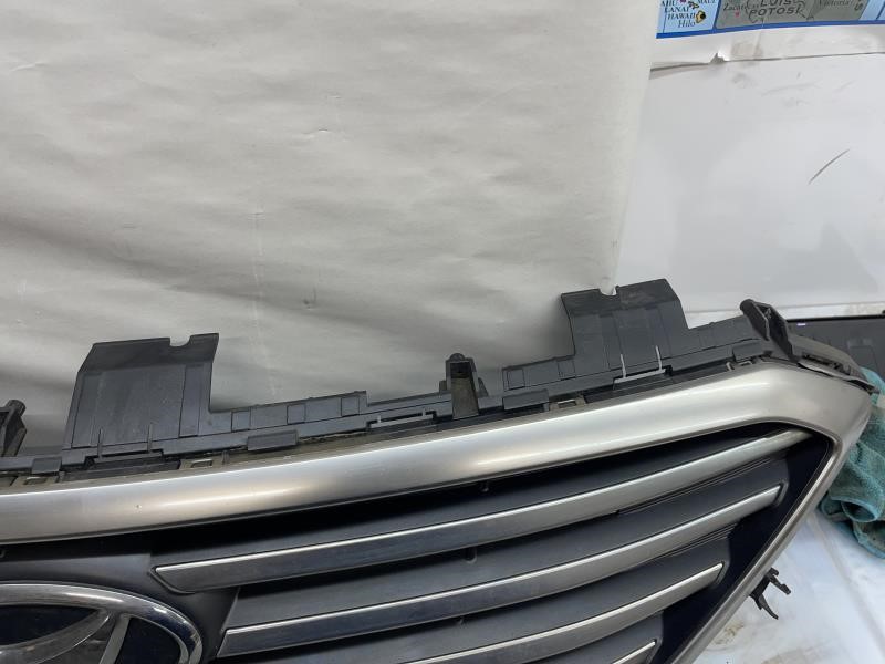 2015 HYUNDAI SONATA GRILLE - 2419 — photo 5