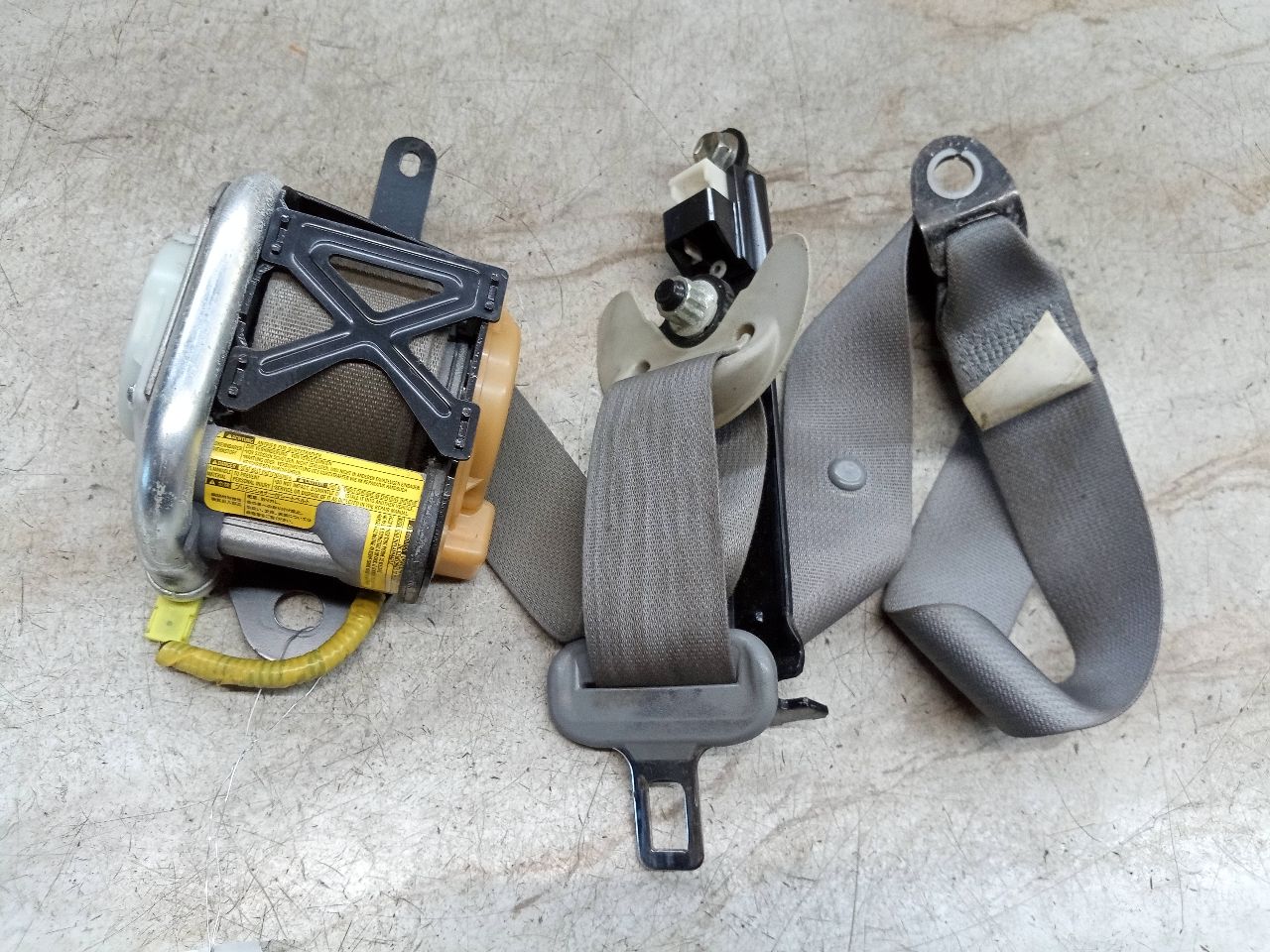 2007 TOYOTA AVALON 6cyl Gasoline 3.5 Seat Belt, Front - 241912