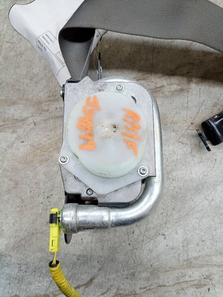 2007 TOYOTA AVALON 6cyl Gasoline 3.5 Seat Belt, Front - 241913 — photo 7