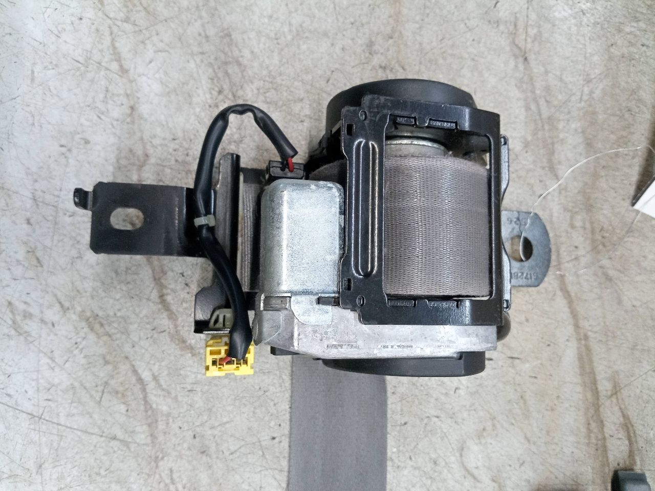 2010 HONDA ODYSSEY Seat Belt, Front - 241943 — photo 3