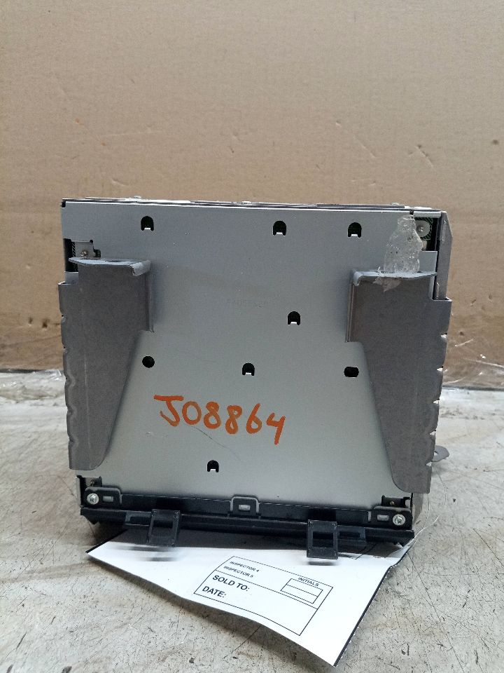 2010 ACURA TSX 2.4L 4cyl Gasoline VVT Radio Audio - 242458 — photo 8