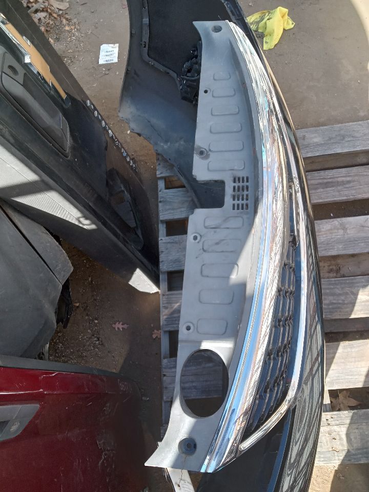 2014 KIA SORENTO 4cyl Gasoline 2.4 BUMPER ASSY, FRONT - 242498 — photo 8