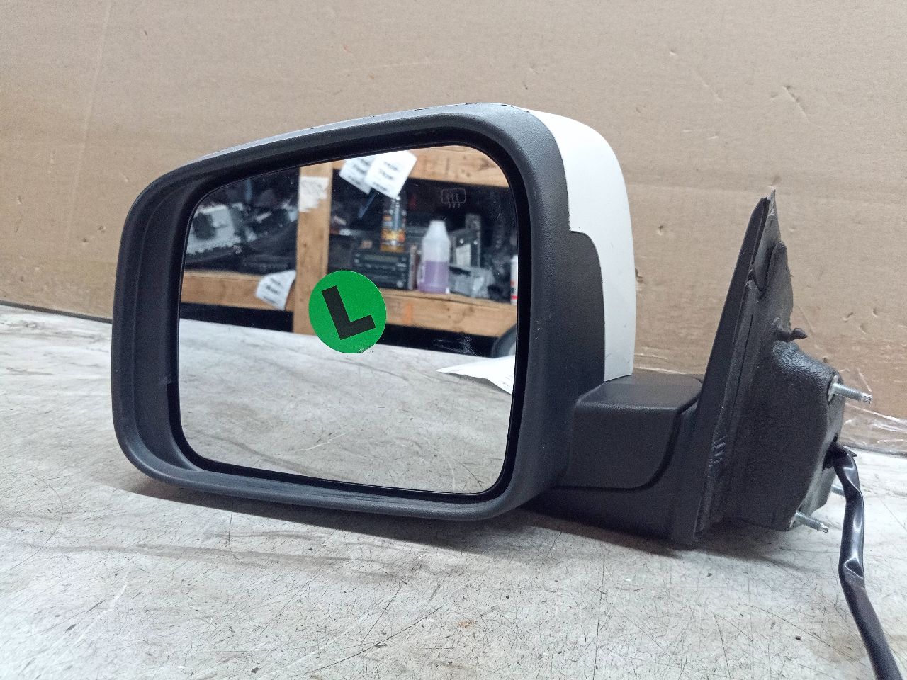 2011 JEEP GRAND CHEROKEE 6 cyl Gas Flex Fuel 3.6 Left SIDE VIEW MIRROR - 242570 — photo 1