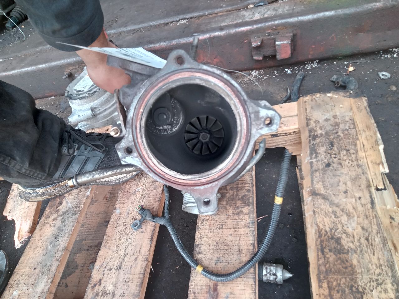 2011 VOLVO 80 SERIES 6cyl Gasoline Turbo 3.0 Turbo-Supercharger - 243365 — photo 6