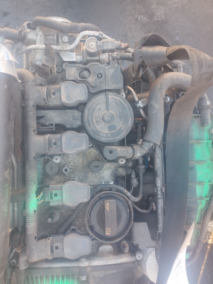 2010 AUDI TT 4cyl Gasoline Turbo 2.0 ENGINE ASSEMBLY - 243395 — photo 5