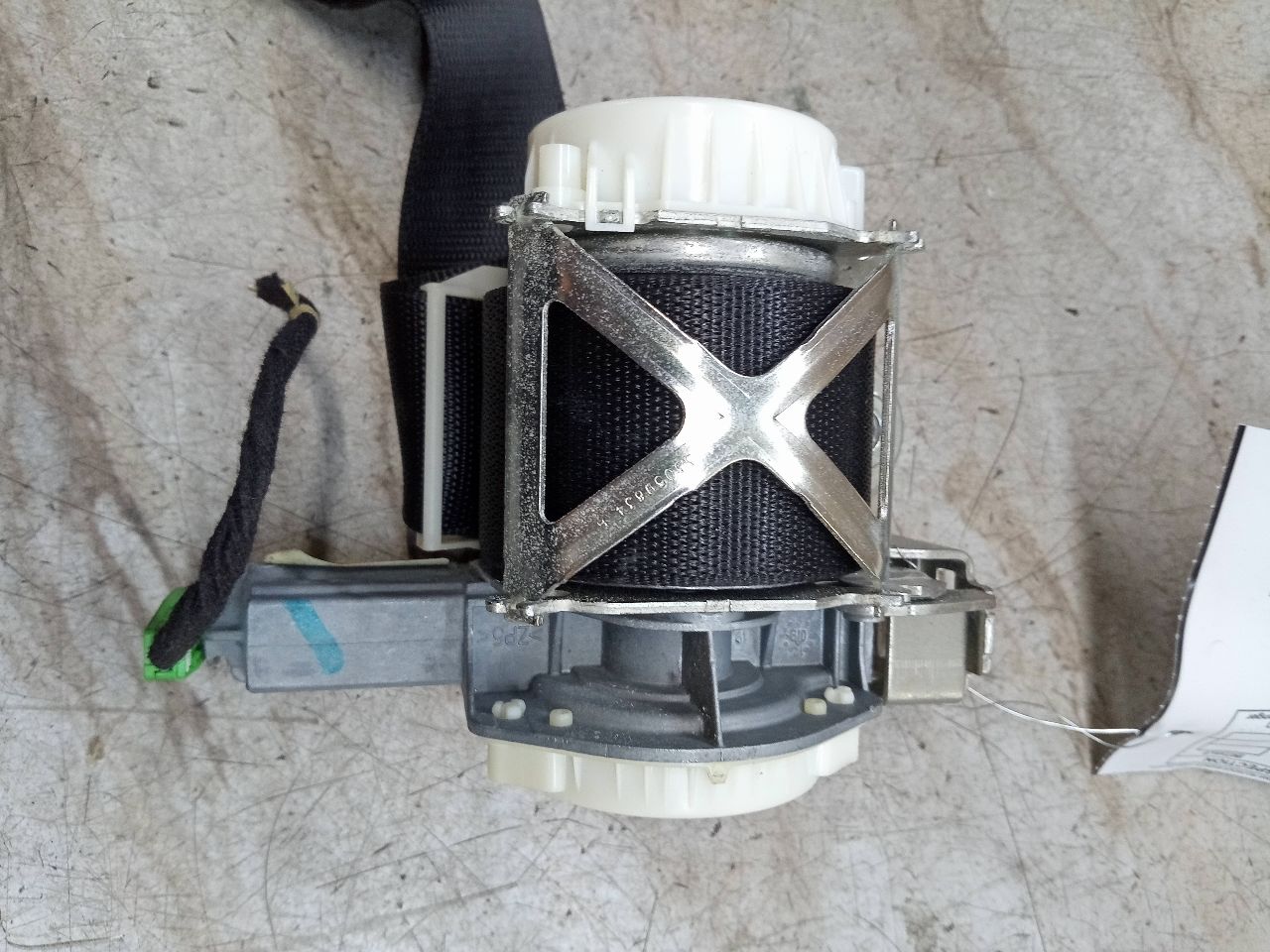 2010 MERCEDES-BENZ C-CLASS 6cyl Gasoline 3.0 Flex Seat Belt, Front - 243466 — photo 3