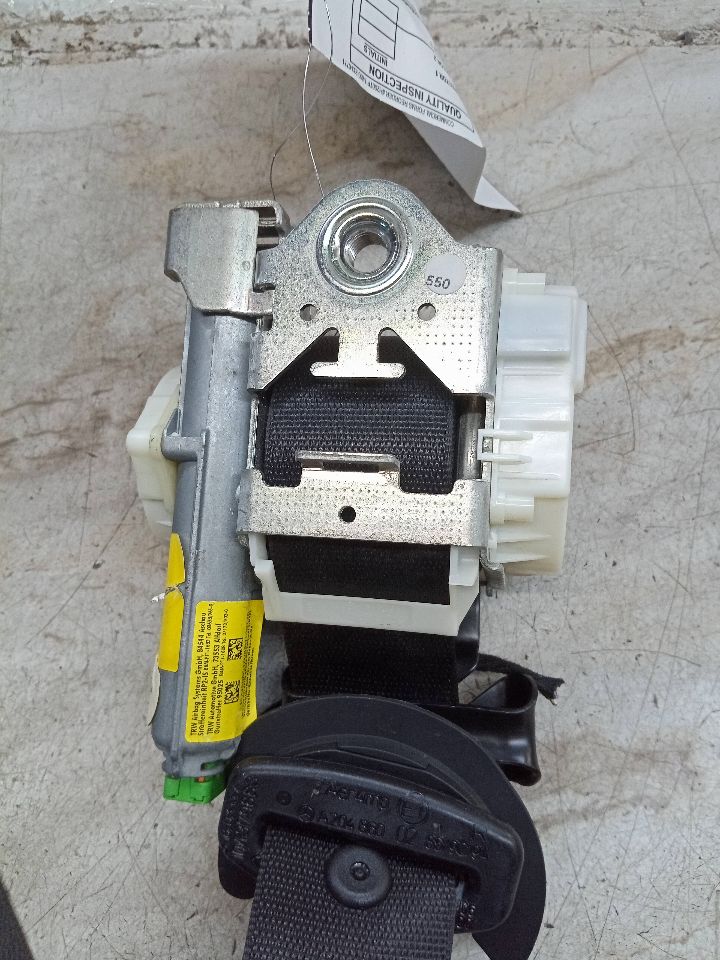 2010 MERCEDES-BENZ C-CLASS 6cyl Gasoline 3.0 Flex Seat Belt, Front - 243466 — photo 5