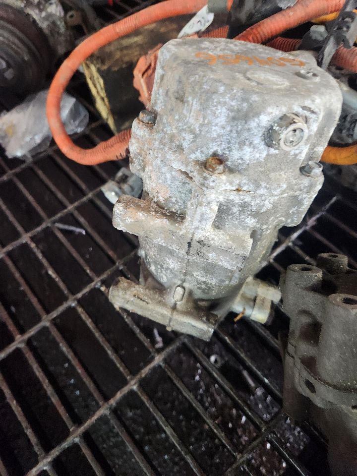 2013 LEXUS ES300H 4cyl Electric 2.5 AC COMPRESSOR - 243622 — photo 4