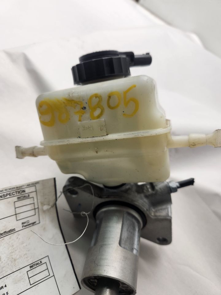 2013 BMW X1 4cyl Gasoline Turbo 2.0 BRAKE MASTER CYL - 244039