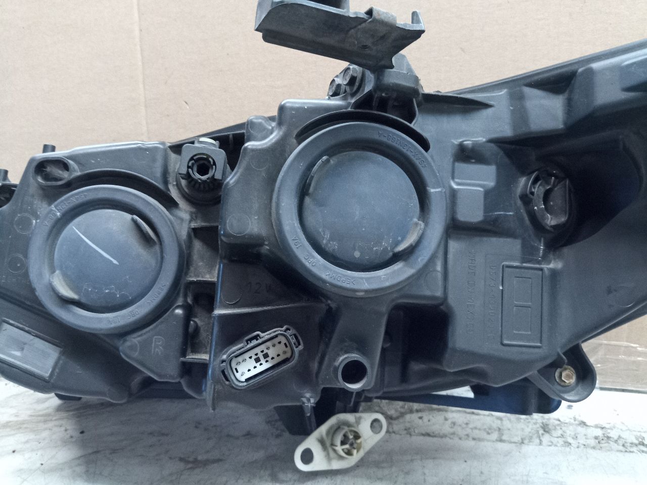 2014 FORD FUSION 4cyl Gasoline 2.5 Right HEADLAMP ASSEMBLY - 244456 — photo 5