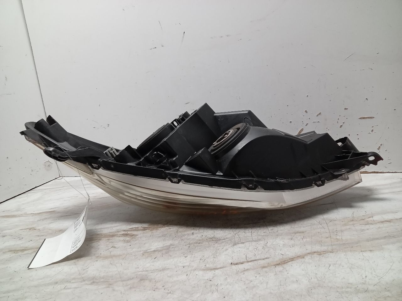 2013 TOYOTA SIENNA 6cyl Gasoline 3.5 Right HEADLAMP ASSEMBLY - 244914 — photo 3