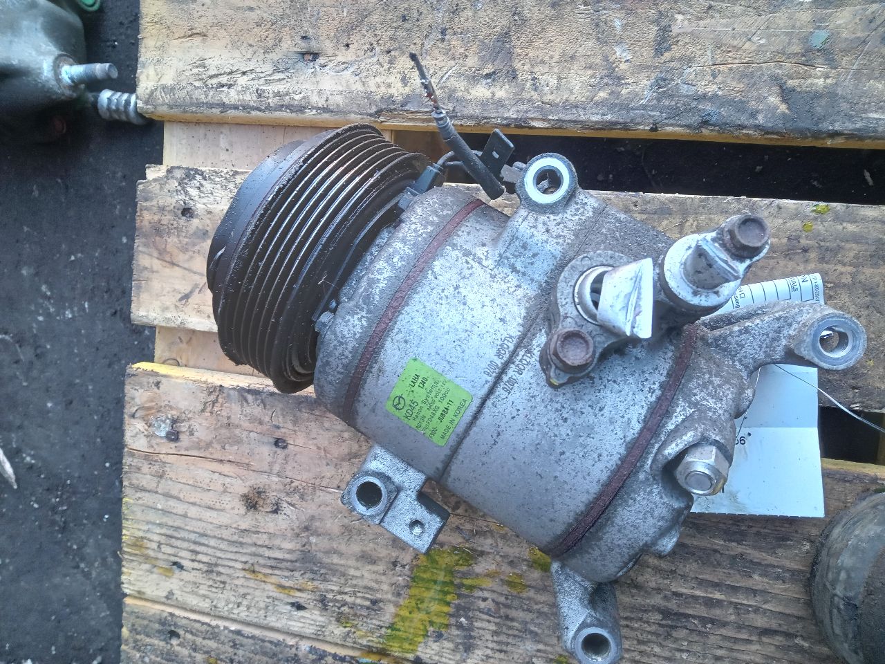 2016 MAZDA CX-5 4cyl Gasoline 2.5 DOHC AC COMPRESSOR - 245250 — photo 2