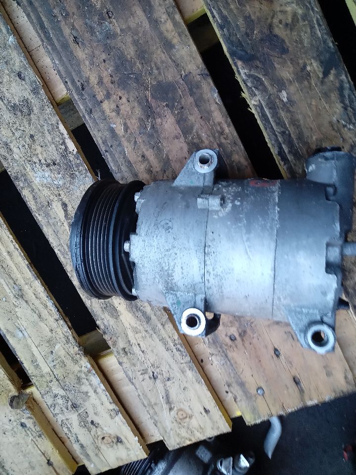 2016 FORD ESCAPE 4cyl 1.6 EcoBoost AC COMPRESSOR - 245271 — photo 3