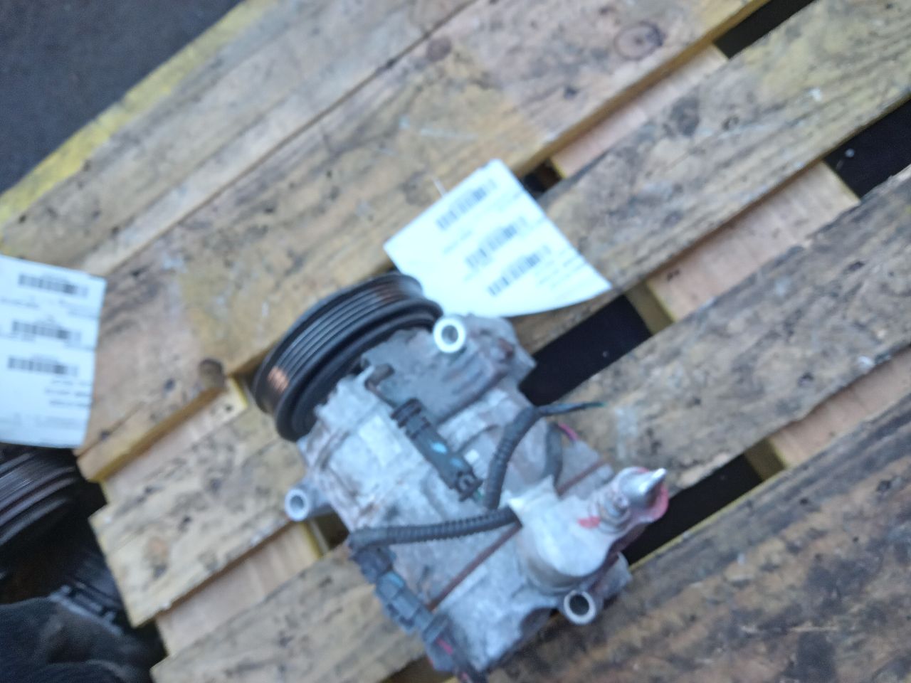 2016 FORD FOCUS 4cyl Gasoline 2.0 Flex AC COMPRESSOR - 245279 — photo 2
