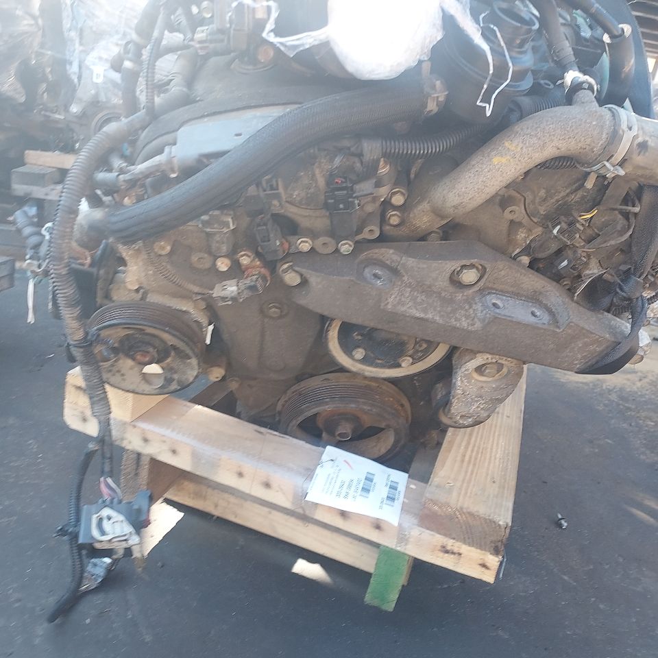 2012 GMC TERRAIN 6cyl Gasoline 3.0 ENGINE ASSEMBLY - 245660 — photo 1