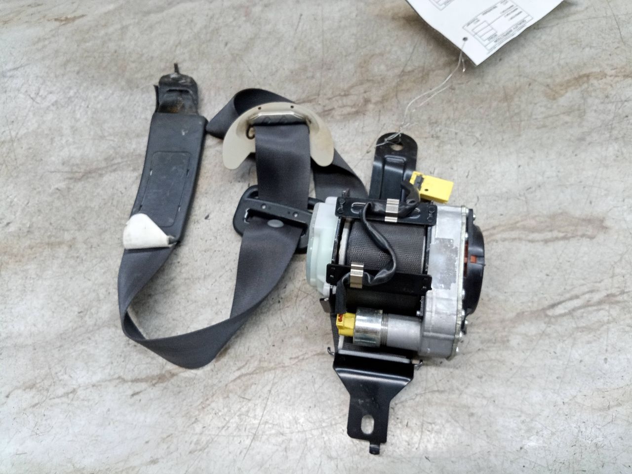 2008 HONDA CIVIC 4cyl Electric 1.3 Seat Belt, Front - 245852 — photo 1