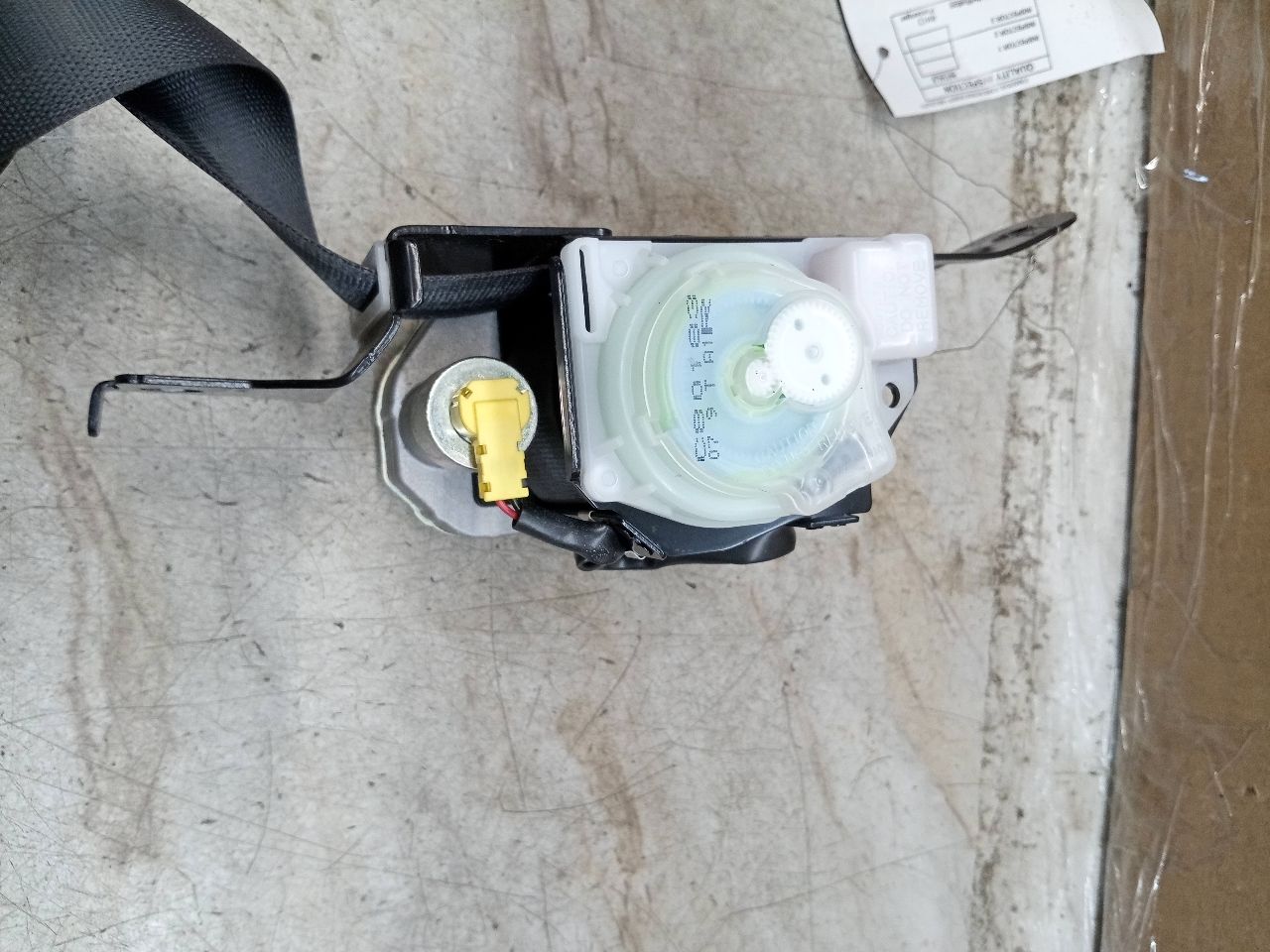 2008 HONDA CIVIC 4cyl Electric 1.3 Seat Belt, Front - 245852 — photo 6