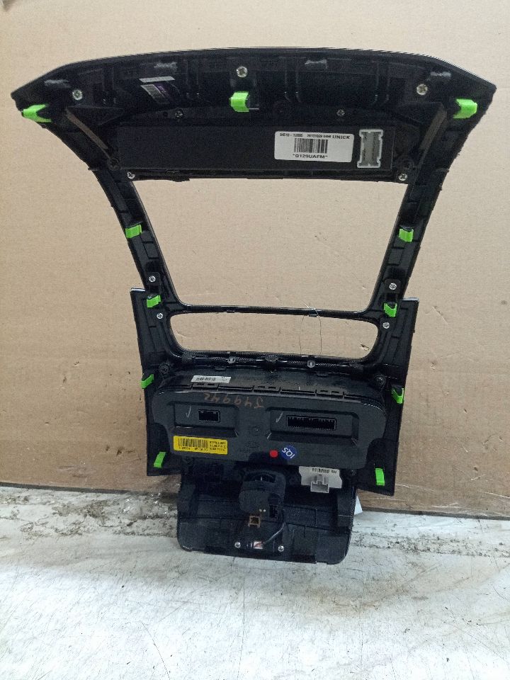 2014 KIA SORENTO 6cyl Gasoline 3.3 TEMP CONTROL - 246117 — photo 2