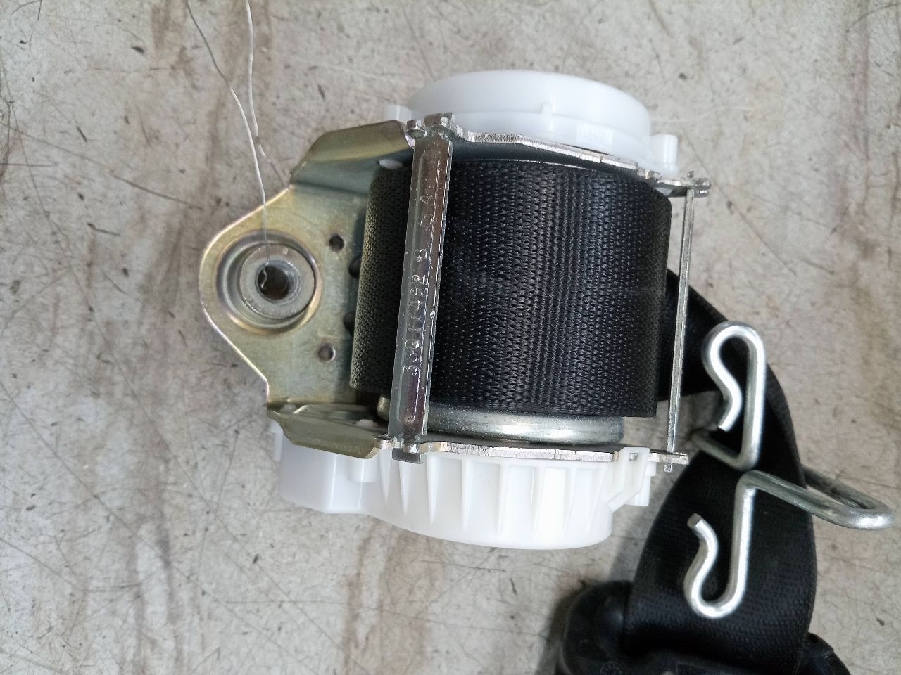 2013 JAGUAR XF 4cyl Gasoline Turbo 2.0 Seat Belt, Front - 246268 — photo 4