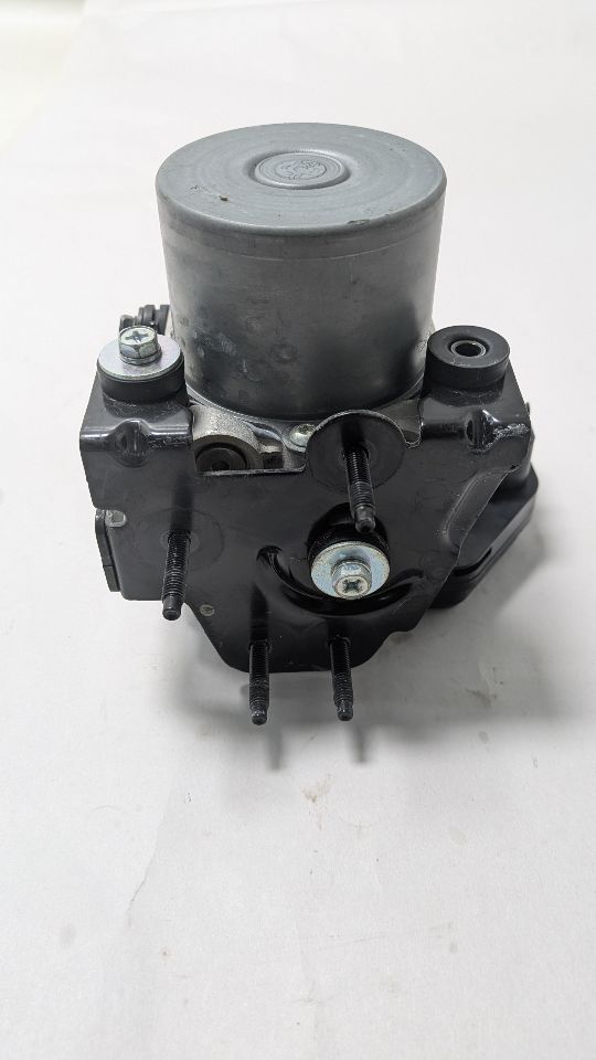 2020 INFINITI Q50 3.0L 6cyl Turbo Gasoline Anti-lock Brake Pts - 247880 — photo 3