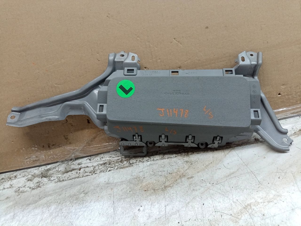 2012 TOYOTA SIENNA Left AIR BAG - 247967 — photo 1
