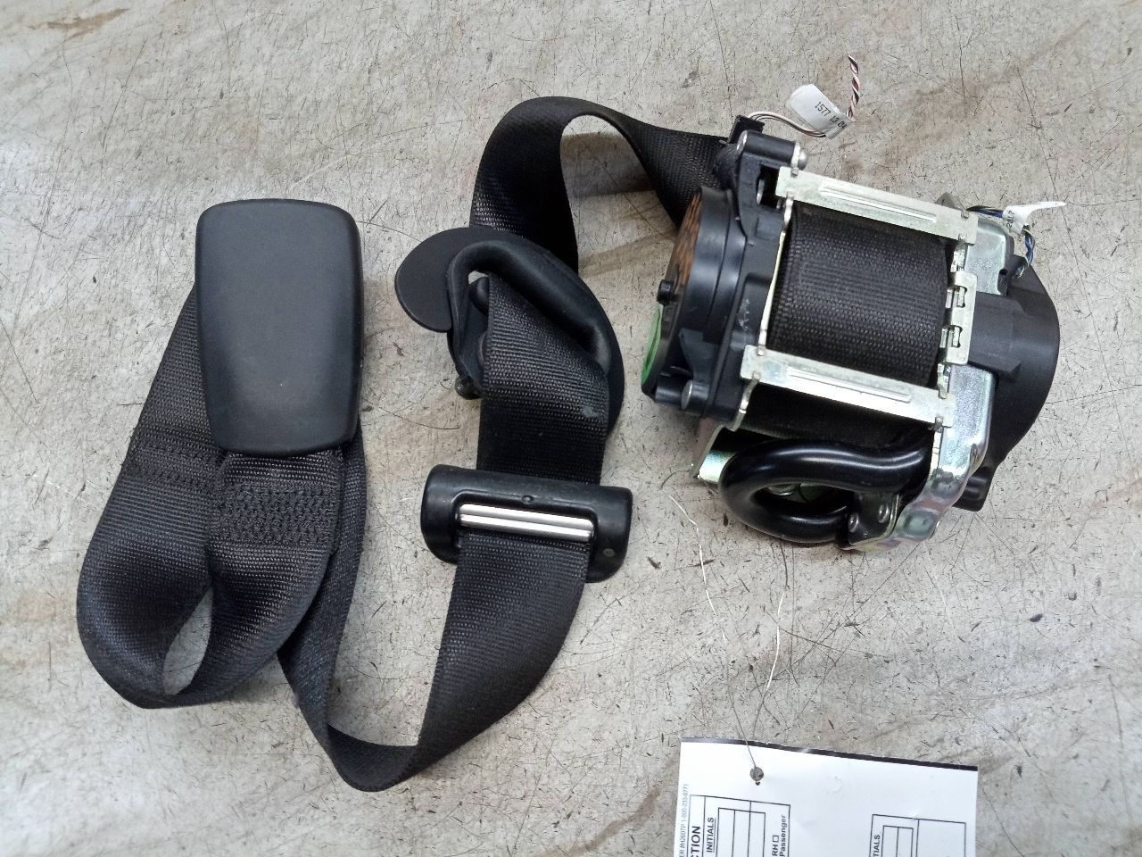 2017 MINI COOPER COOPER 1.5L 3cyl Gasoline VVT Seat Belt, Front - 248042