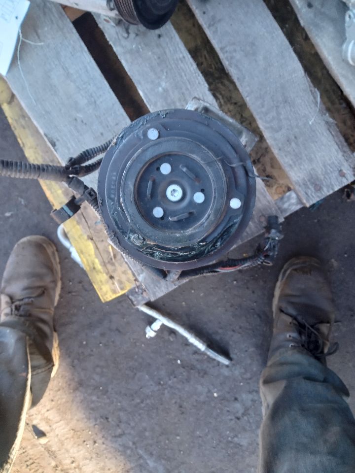 2015 CHEVROLET EQUINOX AC COMPRESSOR - 248074 — photo 4