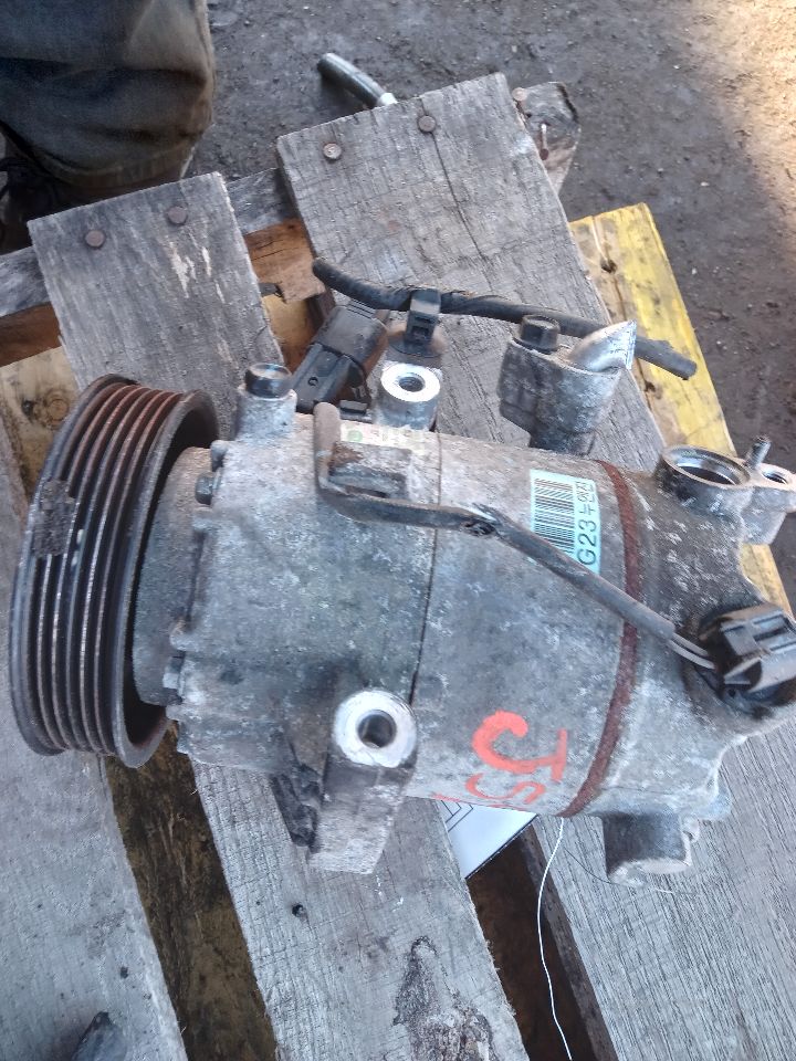 2015 HYUNDAI ELANTRA 4cyl Gasoline 1.8 AC COMPRESSOR - 248079 — photo 1