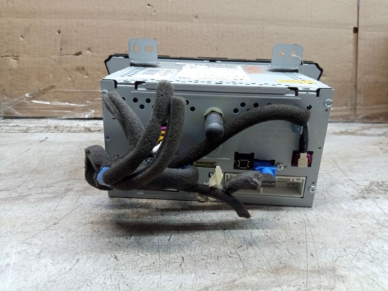 2015 HYUNDAI GENESIS 6cyl Gasoline 3.8 Radio Audio - 248115 — photo 5