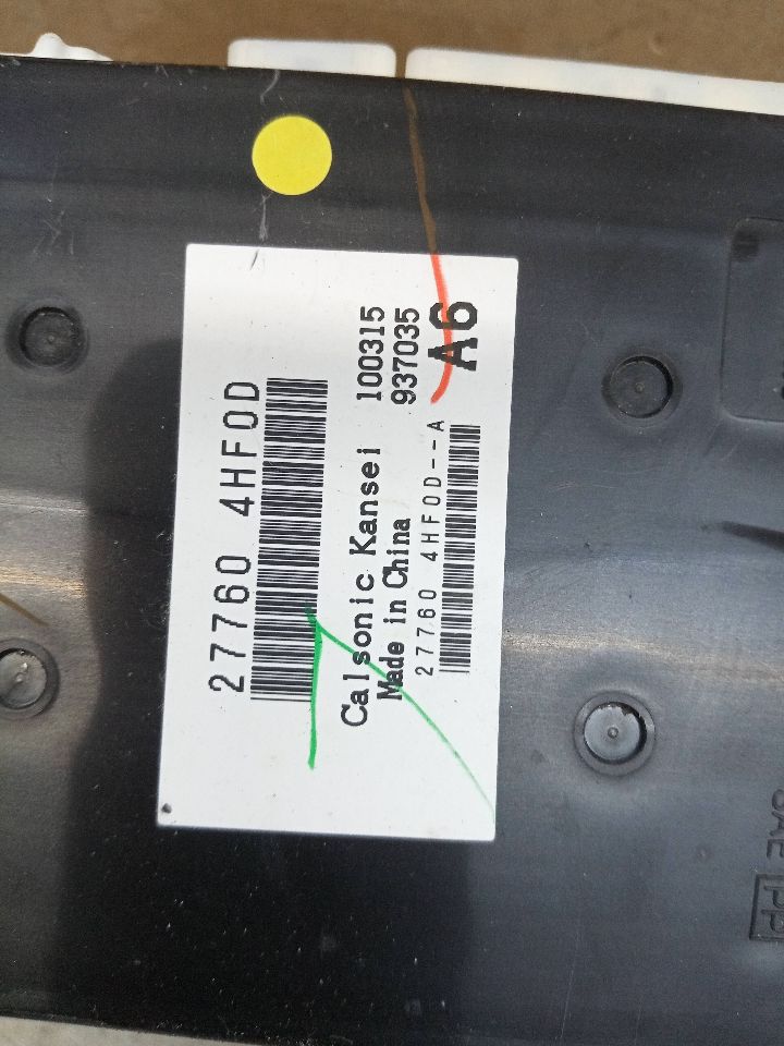 2015 INFINITI Q50 6cyl Gasoline 3.7 Radio Audio - 248121 — photo 3