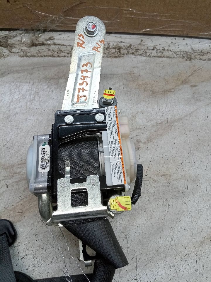 2015 HONDA CIVIC Seat Belt, Front - 248145 — photo 6
