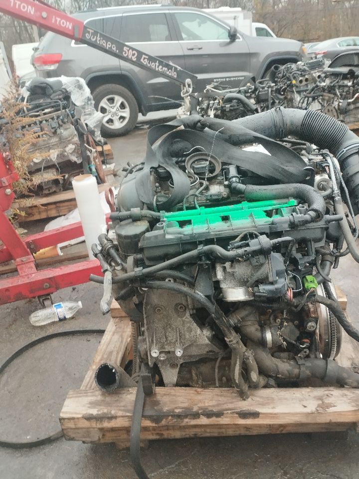 2012 AUDI A3 4cyl Gasoline Turbo 2.0 ENGINE ASSEMBLY - 248232 — photo 5