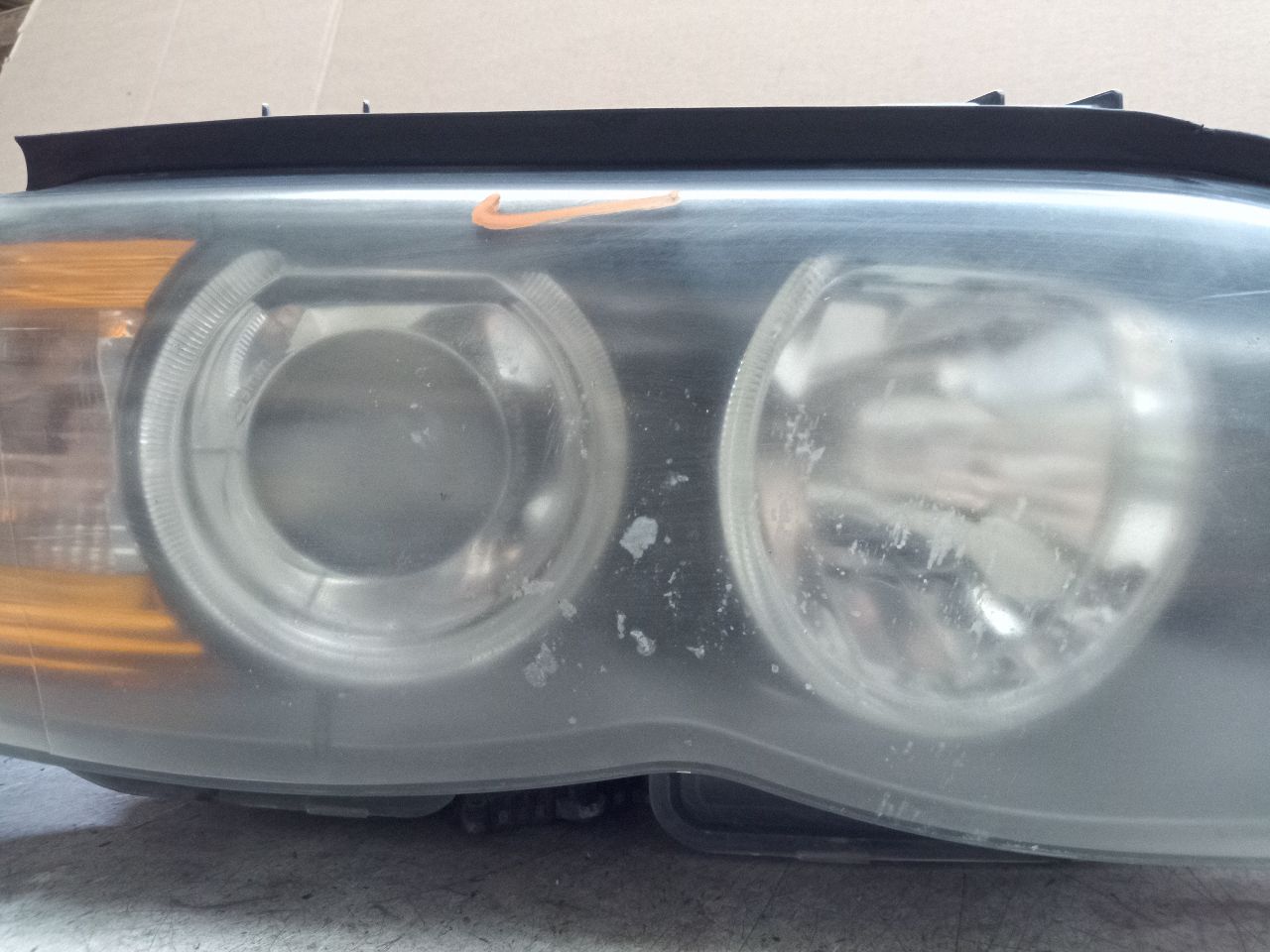 2005 BMW X5 6cyl Gasoline 3.0 Right HEADLAMP ASSEMBLY - 249223 — photo 2